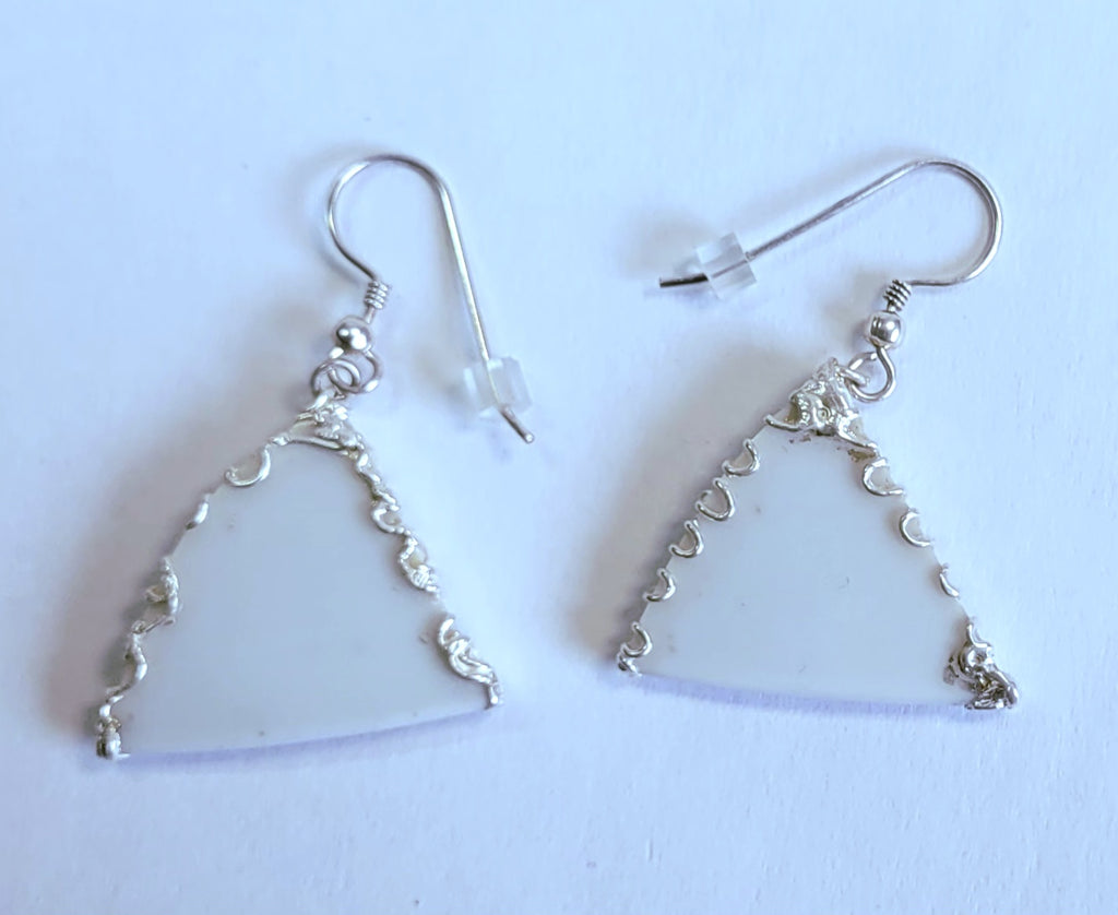 Porzellan-Ohrhänger grün-gold | Blumenmuster | Silberfassung Unikat