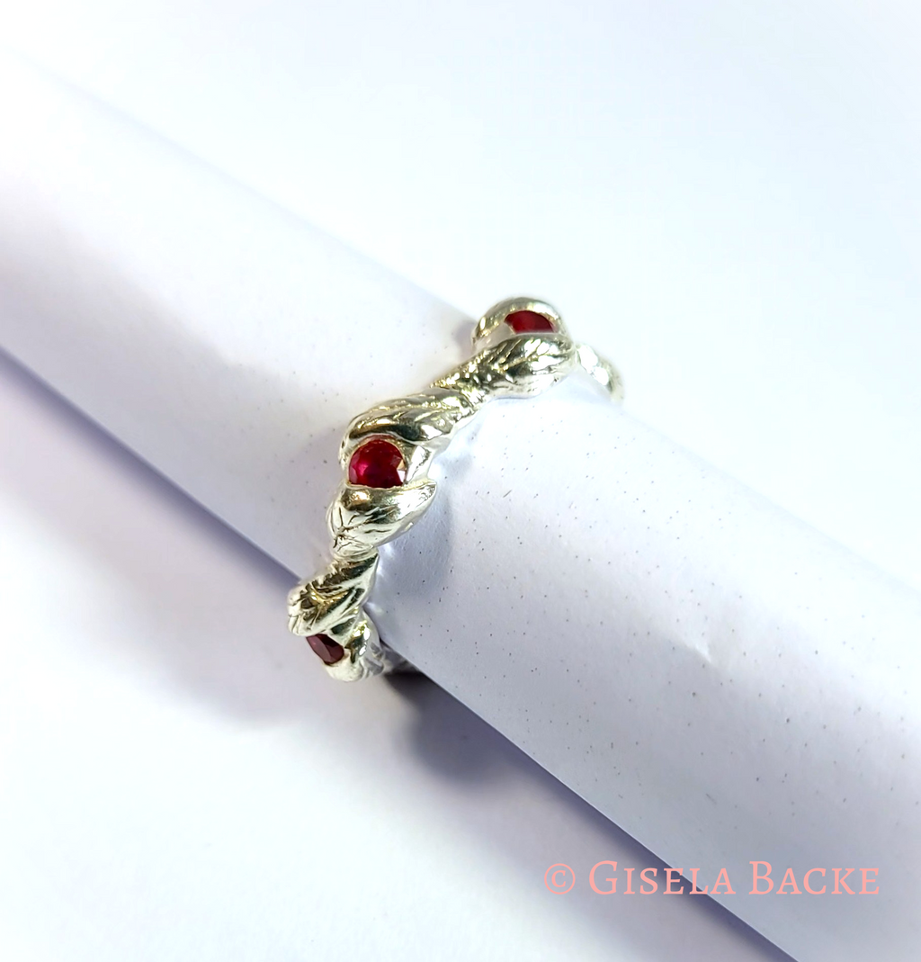 Silberring mit Rosenblättern | 6 rote Zirkonia | Größe 16,5 Unikat