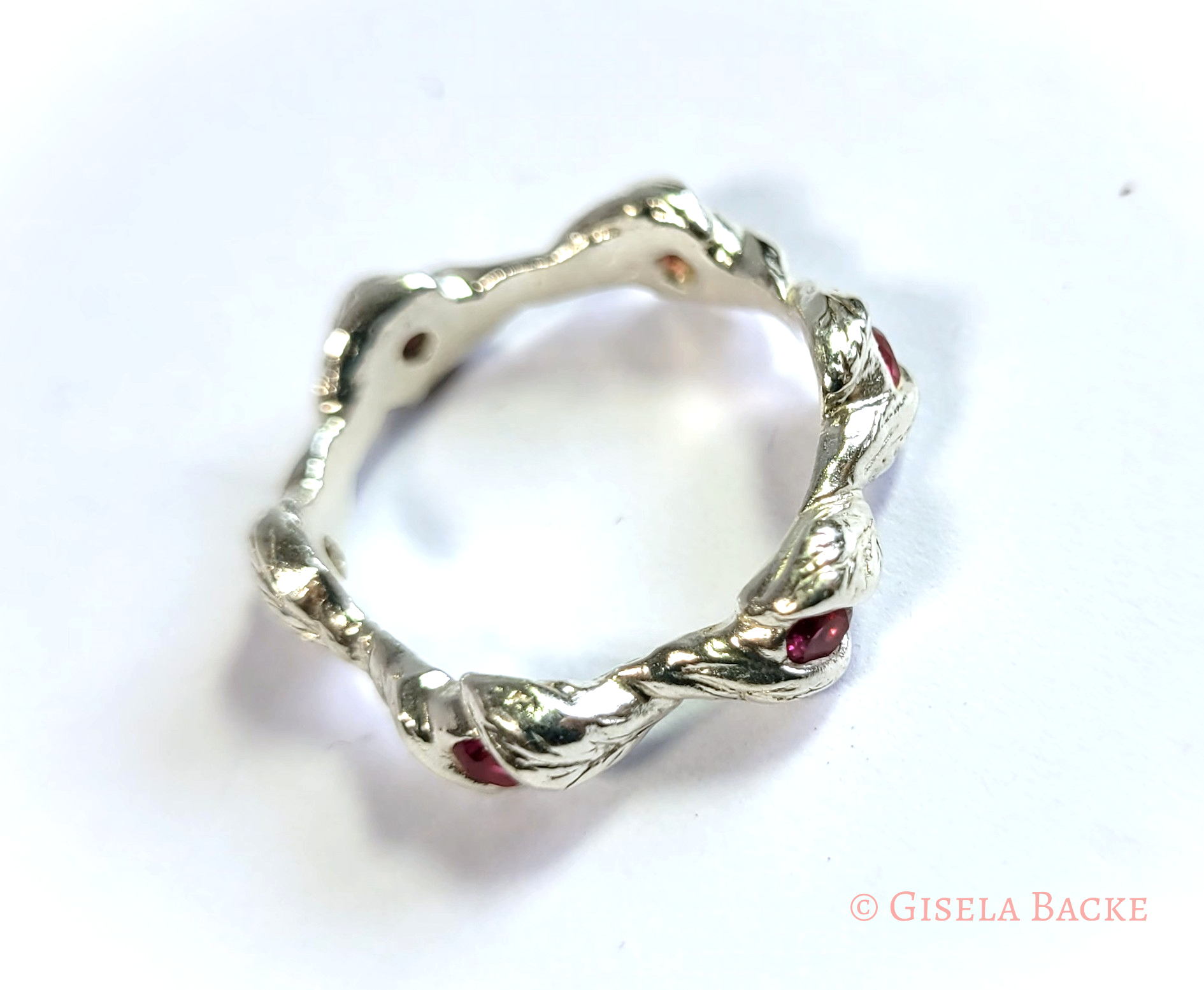 Silberring mit Rosenblättern | 6 rote Zirkonia | Größe 16,5 Unikat