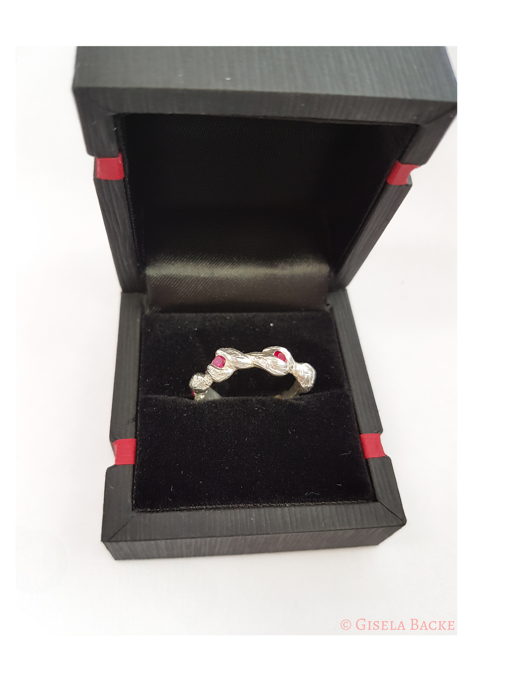 Silberring mit Rosenblättern | 6 rote Zirkonia | Größe 16,5 Unikat